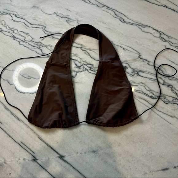 Tropic of C's Camilla top size medium - Picture 3 of 4